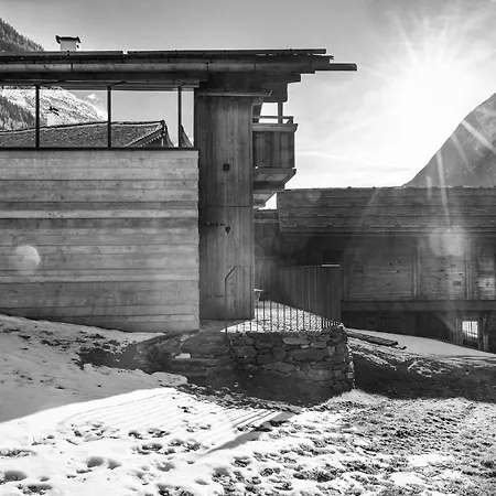 Raneburg Historic Estate With Sauna
