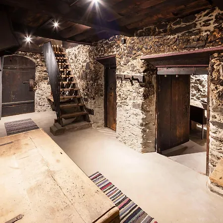 Raneburg Historic Estate With Sauna