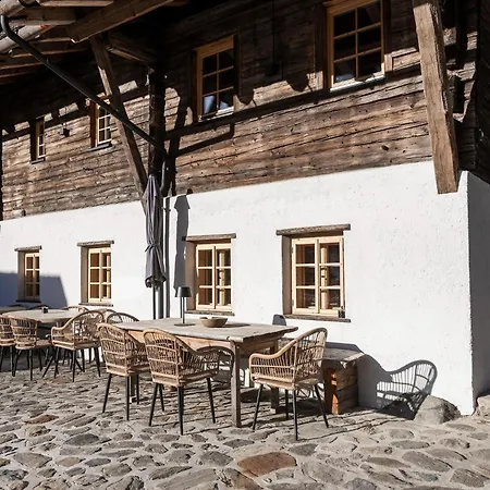 Raneburg Historic Estate With Sauna *